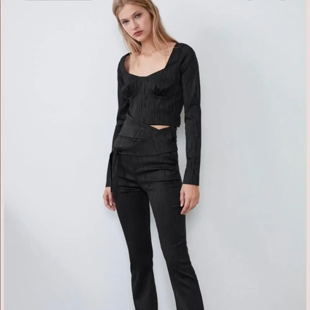Zara sweetheart cropped top size L